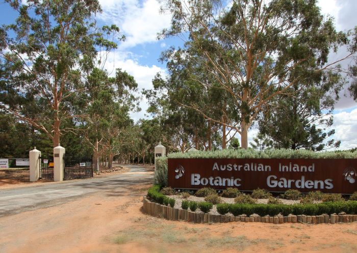 Entrance to the Australian Inland Botanic Gardens, Buronga