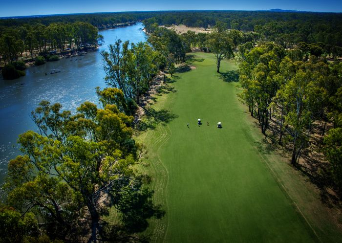 The Yarrawonga Golf Club , Yarrawonga