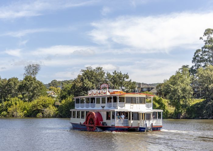 Nepean Belle Paddlewheeler