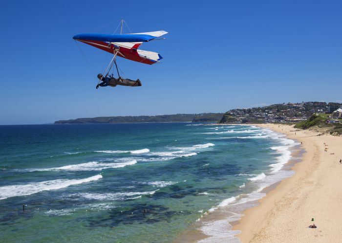 Hang Gliding with views over Bar Beach, Newcastle
