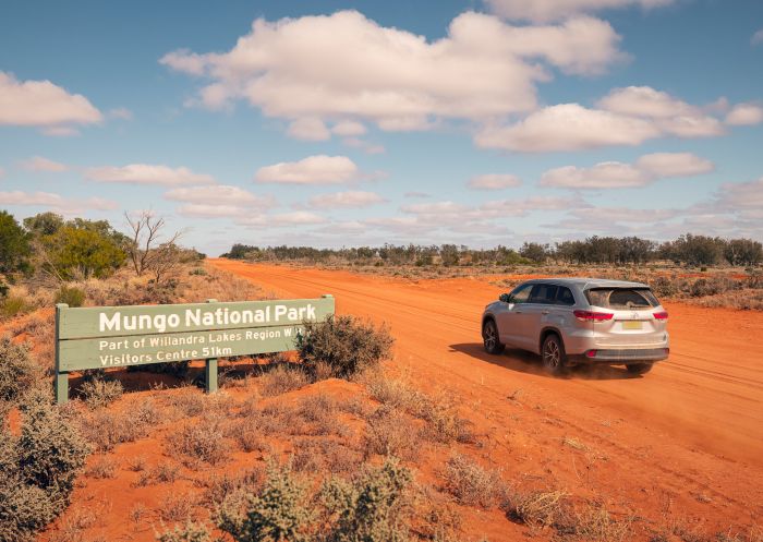 Vehicle entering Mungo National Park, Mungo