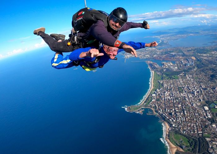 Tandem skydiving with Skydive Australia, Wollongong