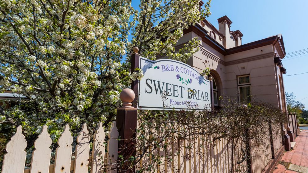 NSW Bed And Breakfasts | NSW Holidays & Accommodation, Things To Do ...