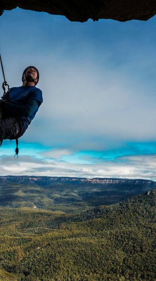Wentworth Falls Abseil near Katoomba in the Blue Mountains 