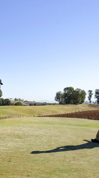 Playing golf at Oaks Cypress Lakes Resort - Pokolbin - Hunter Valley